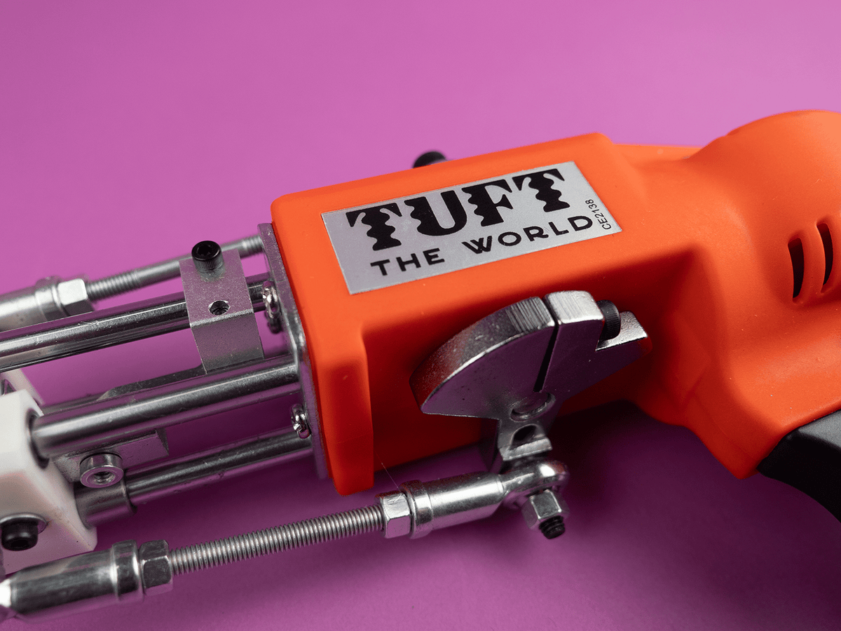 AK5 - Cut & Loop Tufting Machine - Tuft the World